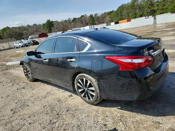 1N4AL3AP8JC252271 2018 NISSAN ALTIMA - Image 2