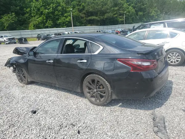 1N4AL3AP8JC257339 2018 NISSAN ALTIMA - Image 2