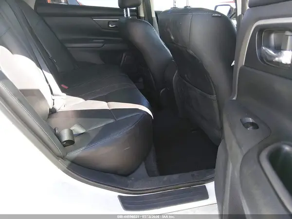 1N4AL3AP8JC258202 2018 NISSAN ALTIMA - Image 8