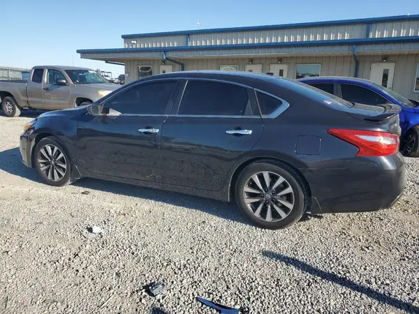 1N4AL3AP8JC259902 2018 NISSAN ALTIMA - Image 2