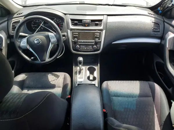 1N4AL3AP8JC263111 2018 NISSAN ALTIMA - Image 8