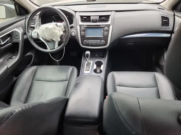 1N4AL3AP8JC263142 2018 NISSAN ALTIMA - Image 8