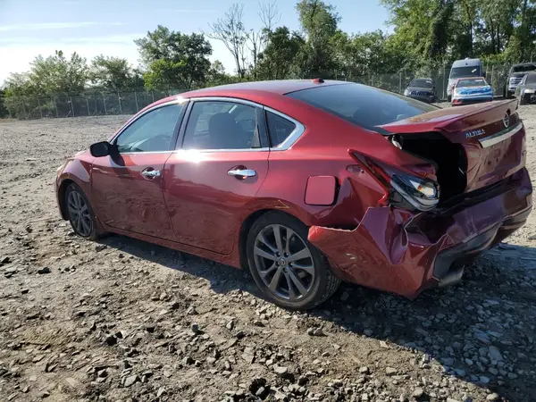 1N4AL3AP8JC263674 2018 NISSAN ALTIMA - Image 2