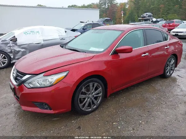 1N4AL3AP8JC263688 2018 NISSAN ALTIMA - Image 2