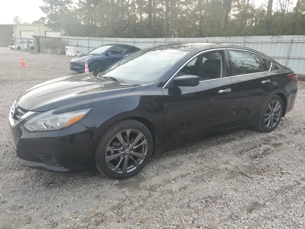 1N4AL3AP8JC265151 2018 NISSAN ALTIMA - Image 1