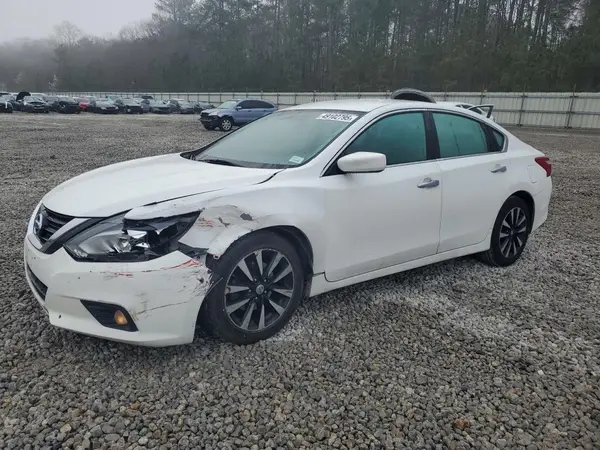 1N4AL3AP8JC266154 2018 NISSAN ALTIMA - Image 1