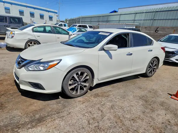 1N4AL3AP8JC266218 2018 NISSAN ALTIMA - Image 1