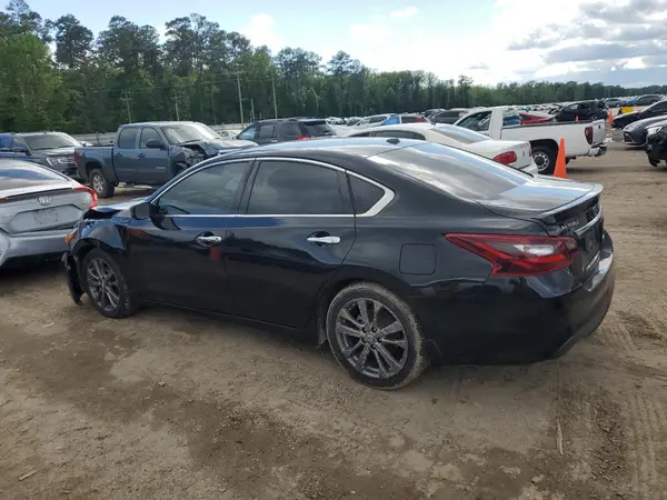 1N4AL3AP8JC270012 2018 NISSAN ALTIMA - Image 2