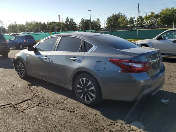 1N4AL3AP8JC270592 2018 NISSAN ALTIMA - Image 2