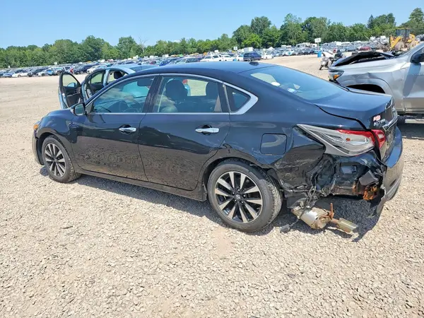 1N4AL3AP8JC271886 2018 NISSAN ALTIMA - Image 2