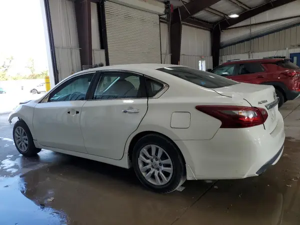 1N4AL3AP8JC273136 2018 NISSAN ALTIMA - Image 2