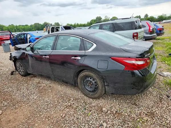 1N4AL3AP8JC275467 2018 NISSAN ALTIMA - Image 2