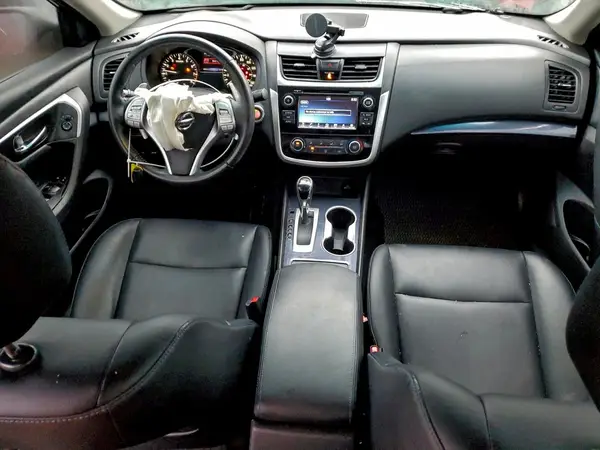 1N4AL3AP8JC275663 2018 NISSAN ALTIMA - Image 8