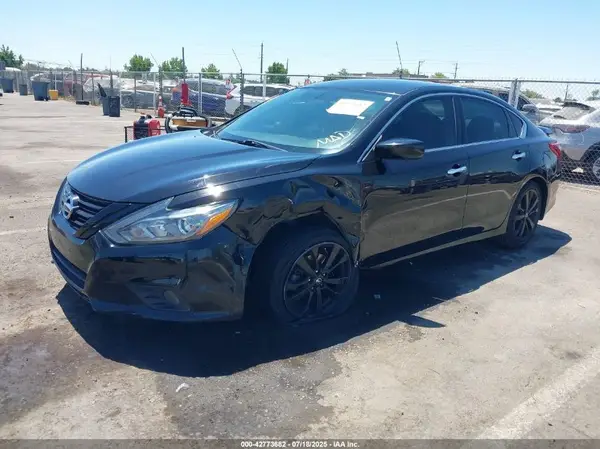 1N4AL3AP8JC280331 2018 NISSAN ALTIMA - Image 2