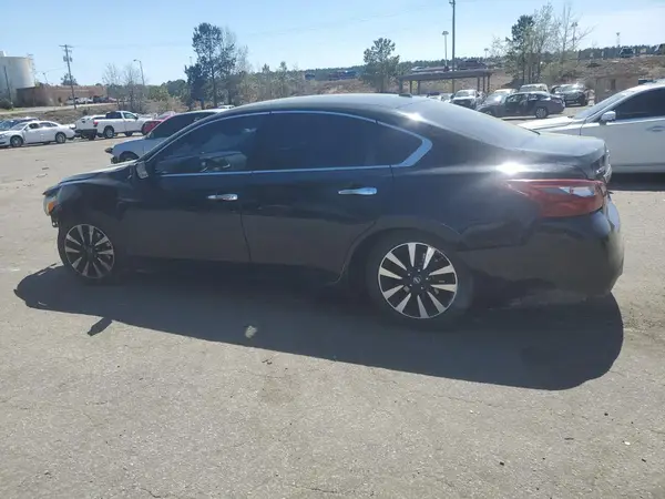 1N4AL3AP8JC281737 2018 NISSAN ALTIMA - Image 2