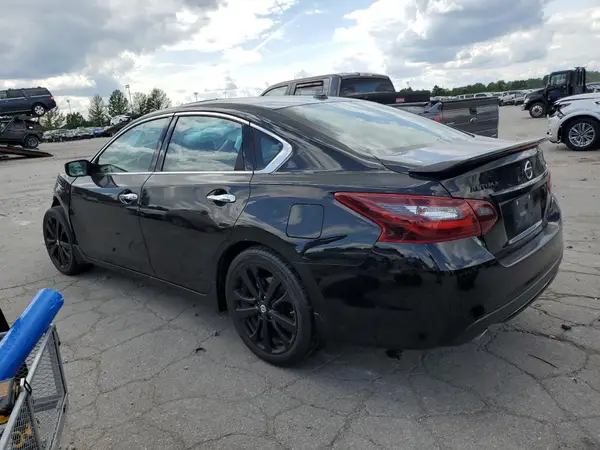 1N4AL3AP8JC282788 2018 NISSAN ALTIMA - Image 2