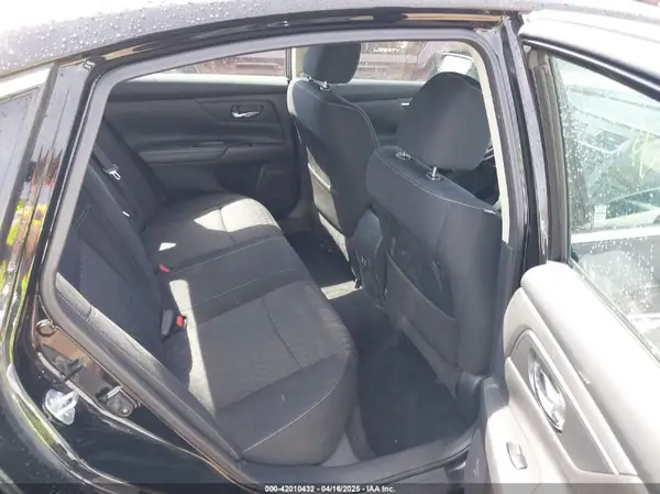 1N4AL3AP8JC284430 2018 NISSAN ALTIMA - Image 8