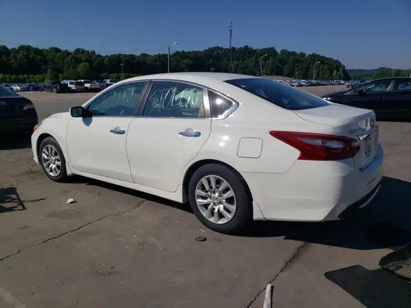 1N4AL3AP8JC289028 2018 NISSAN ALTIMA - Image 2