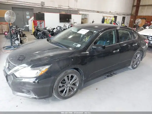 1N4AL3AP8JC289420 2018 NISSAN ALTIMA - Image 2