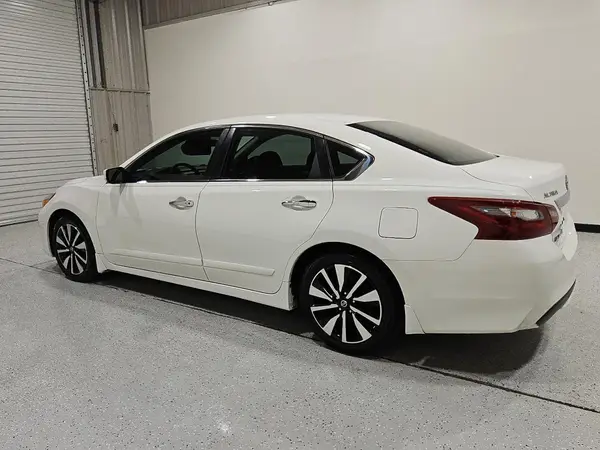 1N4AL3AP8JC290700 2018 NISSAN ALTIMA - Image 2