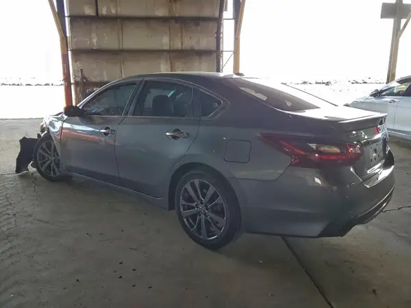 1N4AL3AP8JC291099 2018 NISSAN ALTIMA - Image 2