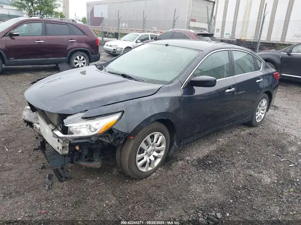 1N4AL3AP8JC291636 2018 NISSAN ALTIMA - Image 2