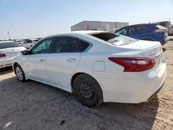 1N4AL3AP8JC292818 2018 NISSAN ALTIMA - Image 2