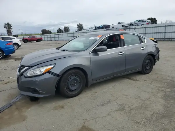 1N4AL3AP8JC295184 2018 NISSAN ALTIMA - Image 1