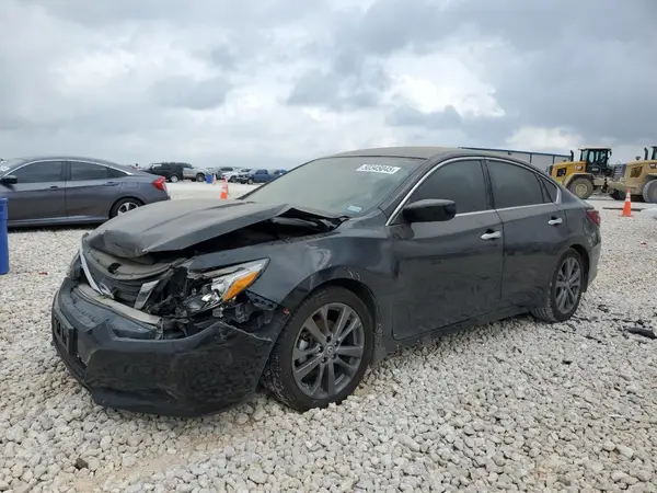 1N4AL3AP8JC295587 2018 NISSAN ALTIMA - Image 1