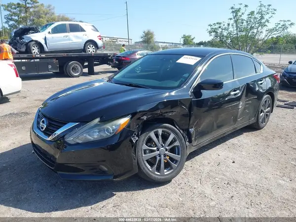 1N4AL3AP8JC295900 2018 NISSAN ALTIMA - Image 2
