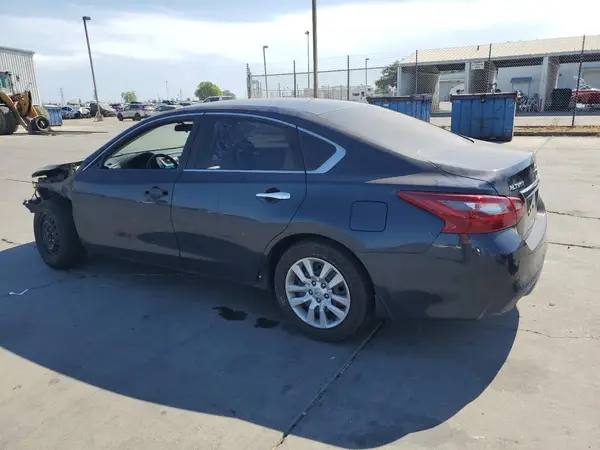 1N4AL3AP8JC470078 2018 NISSAN ALTIMA - Image 2