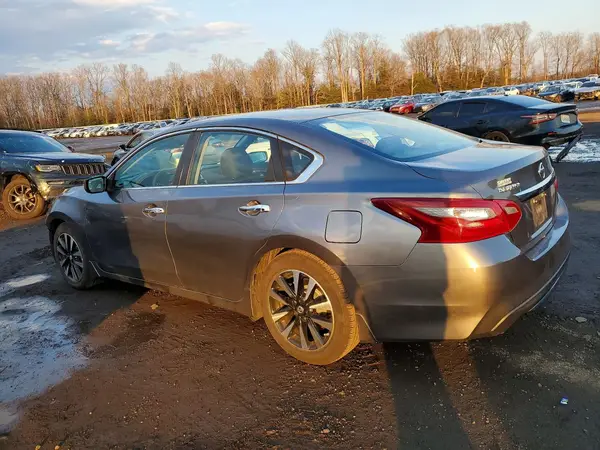 1N4AL3AP8JC471781 2018 NISSAN ALTIMA - Image 2