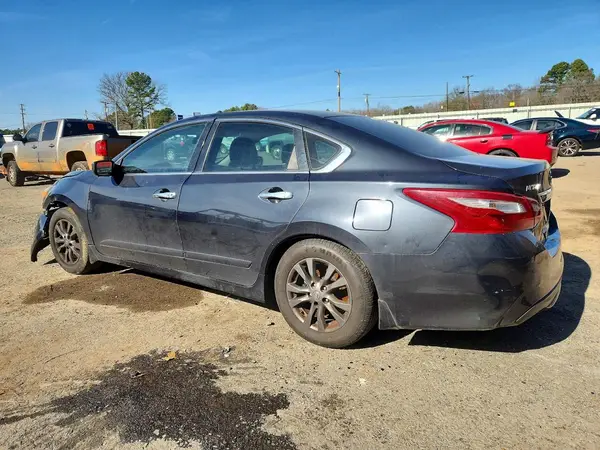 1N4AL3AP8JC472185 2018 NISSAN ALTIMA - Image 2