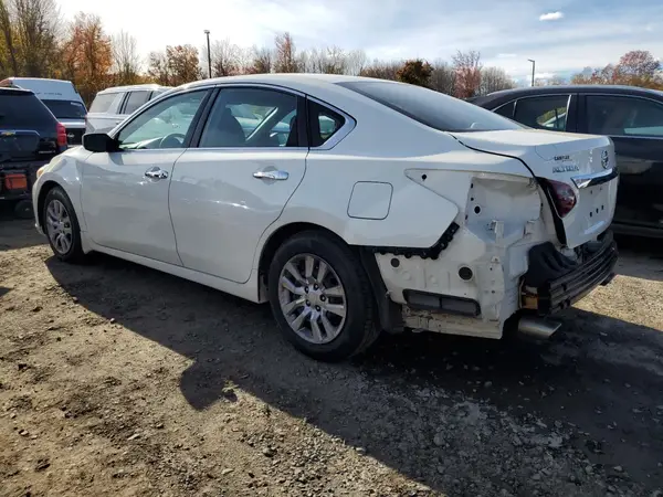 1N4AL3AP8JC472560 2018 NISSAN ALTIMA - Image 2