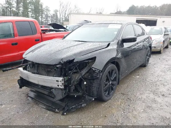 1N4AL3AP8JC474566 2018 NISSAN ALTIMA - Image 2