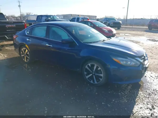 1N4AL3AP8JC475300 2018 NISSAN ALTIMA - Image 1