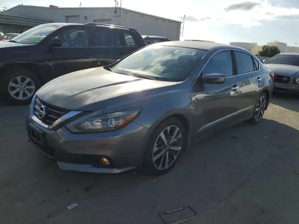 1N4AL3AP9GC116451 2016 NISSAN ALTIMA - Image 1