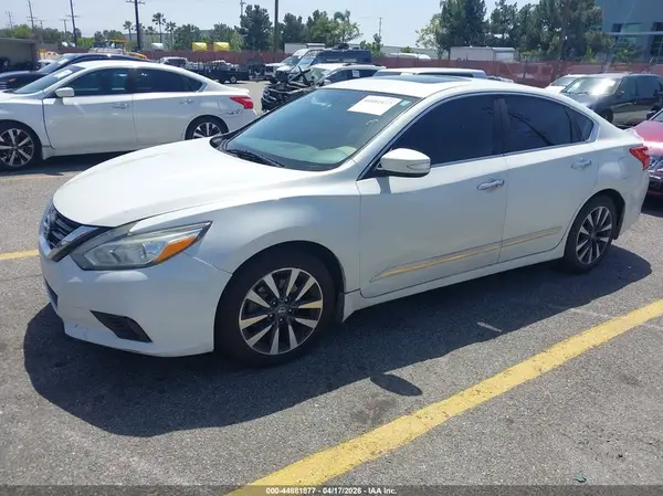 1N4AL3AP9GC117647 2016 NISSAN ALTIMA - Image 2