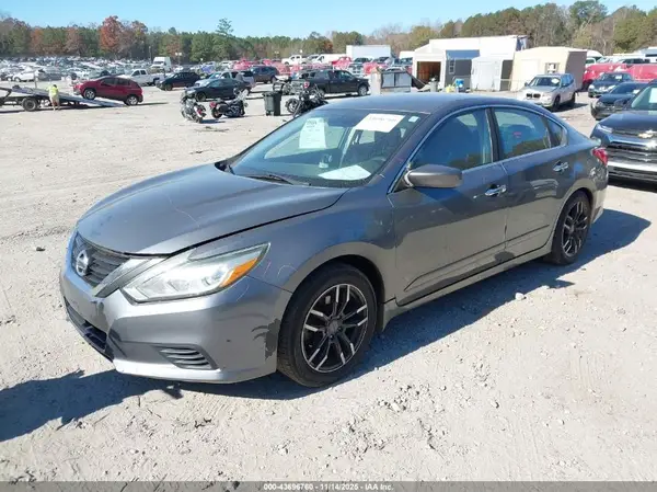 1N4AL3AP9GC122475 2016 NISSAN ALTIMA - Image 2