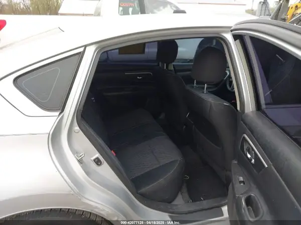 1N4AL3AP9GC125781 2016 NISSAN ALTIMA - Image 8
