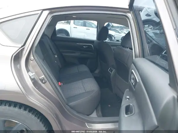 1N4AL3AP9GC130088 2016 NISSAN ALTIMA - Image 8