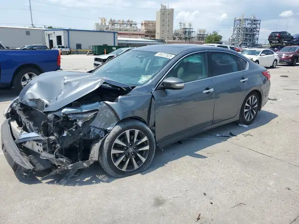 1N4AL3AP9GC134738 2016 NISSAN ALTIMA - Image 1