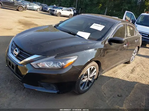 1N4AL3AP9GC137073 2016 NISSAN ALTIMA - Image 2