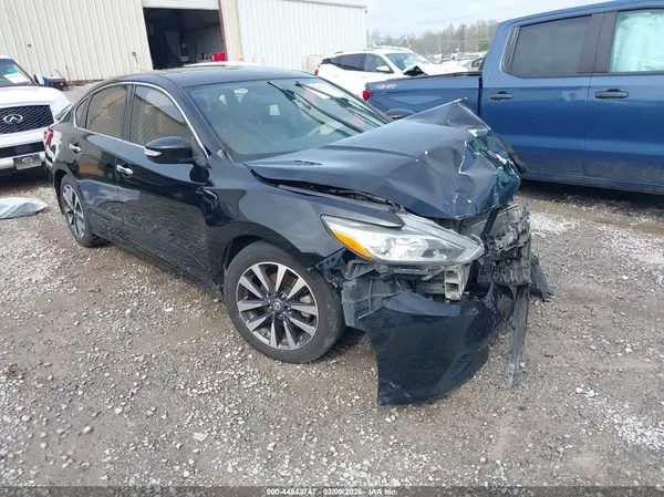 1N4AL3AP9GC137963 2016 NISSAN ALTIMA - Image 1