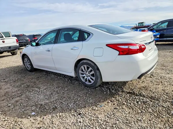 1N4AL3AP9GC140989 2016 NISSAN ALTIMA - Image 2
