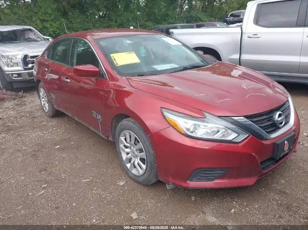 1N4AL3AP9GC147568 2016 NISSAN ALTIMA - Image 1