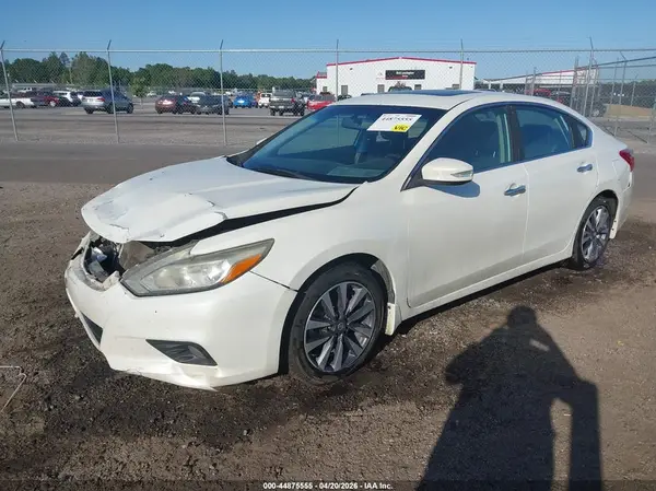 1N4AL3AP9GC162720 2016 NISSAN ALTIMA - Image 2