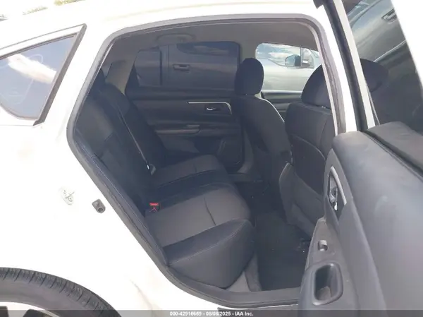 1N4AL3AP9GC174124 2016 NISSAN ALTIMA - Image 8