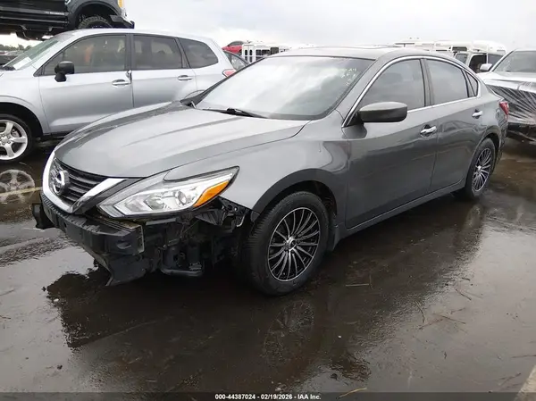 1N4AL3AP9GC176388 2016 NISSAN ALTIMA - Image 2