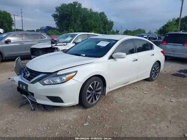 1N4AL3AP9GC176651 2016 NISSAN ALTIMA - Image 2
